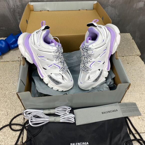 Balenciaga Track Sneaker - Picture 1 of 8
